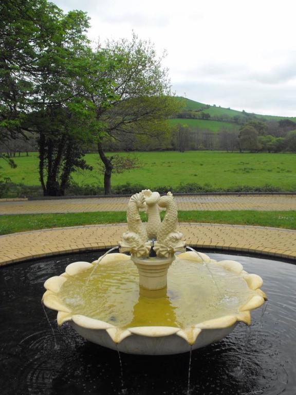 Plas Y Dderwen Bed And Breakfast Абъристуит Екстериор снимка
