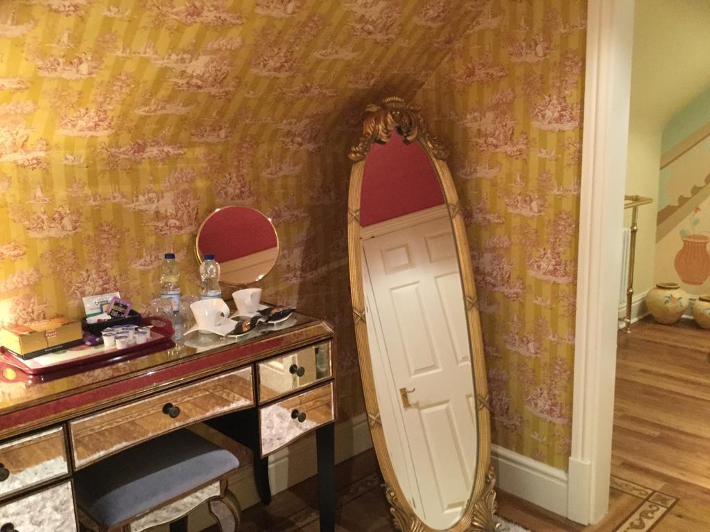 Plas Y Dderwen Bed And Breakfast Абъристуит Екстериор снимка