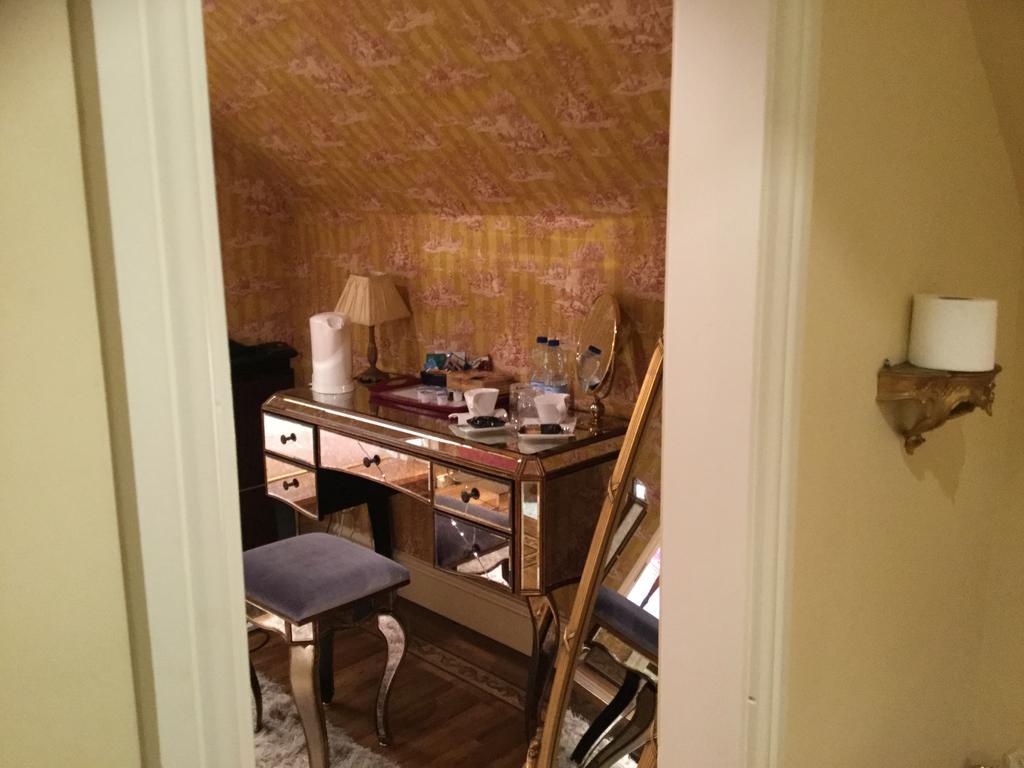 Plas Y Dderwen Bed And Breakfast Абъристуит Стая снимка